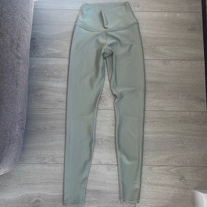 Alo Airlift Leggings